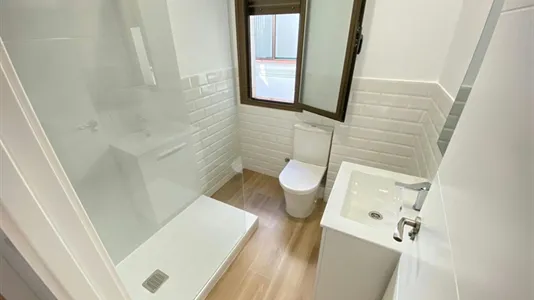 Rooms in Madrid Puente de Vallecas - photo 5