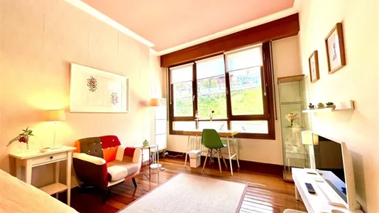 Rooms in Bilbao - photo 4