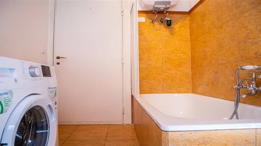 Rooms in Roma Municipio II – Parioli/Nomentano - photo 7