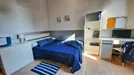 Room for rent, Bergamo, Lombardia, Via Gianbattista Moroni, Italy