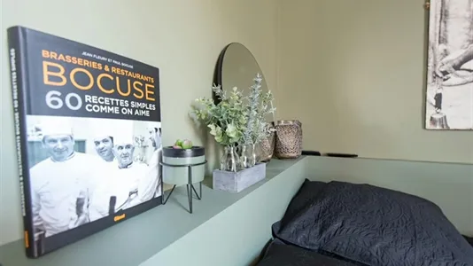 Apartments in Lyon - photo 2