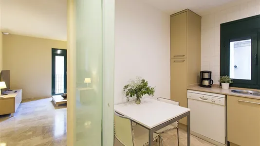 Apartments in Barcelona Ciutat Vella - photo 5