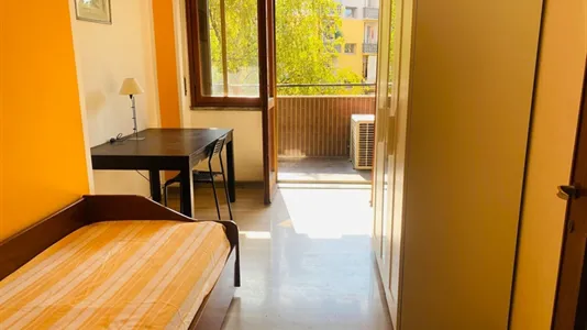 Rooms in Milano Zona 8 - Fiera, Gallaratese, Quarto Oggiaro - photo 5