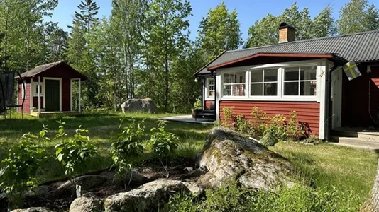 Houses in Västerås - photo 3
