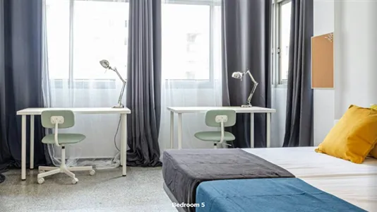 Rooms in Valencia La Zaidía - photo 5