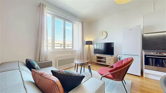 Rooms in Lyon - photo 4