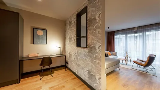 Apartments in Hamburg Eimsbuttel - photo 8