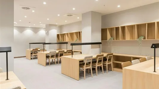 Rooms in Girona - photo 10