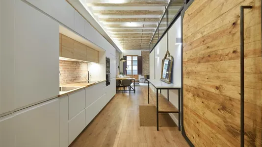 Apartments in Barcelona Ciutat Vella - photo 5