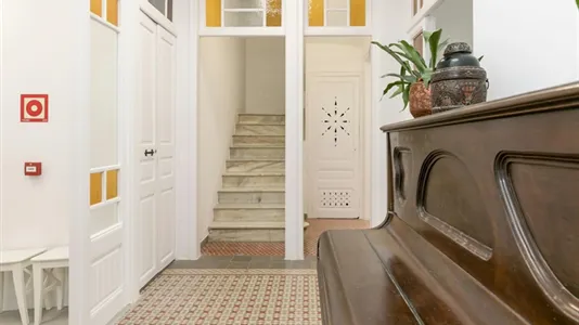 Rooms in El Prat de Llobregat - photo 9