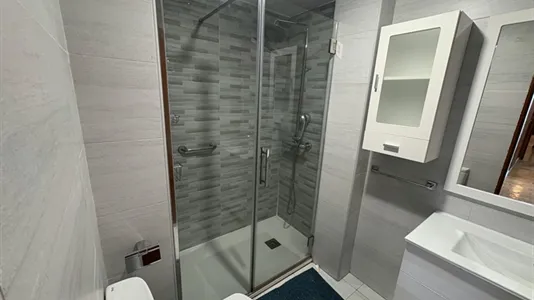 Rooms in Madrid Moncloa-Aravaca - photo 5