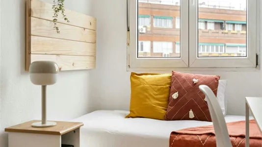 Rooms in Madrid Tetuán - photo 5