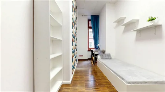 Rooms in Wrocław - photo 1
