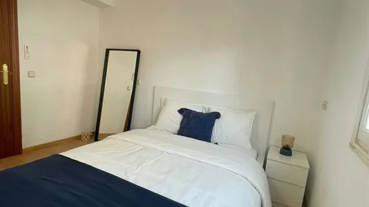 Rooms in Madrid Chamartín - photo 9