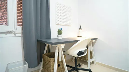 Rooms in Barcelona Les Corts - photo 5