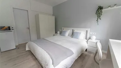 Room for rent in Barcelona Sants-Montjuïc, Barcelona