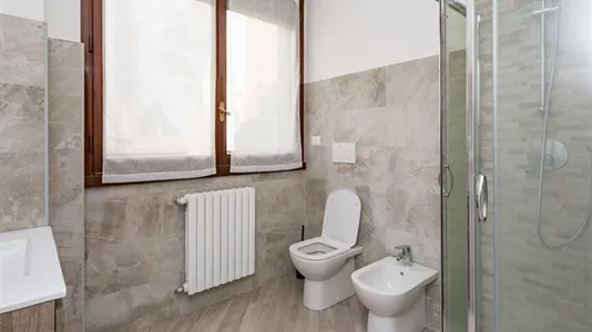 Rooms in Milano Zona 5 - Vigentino, Chiaravalle, Gratosoglio - photo 5