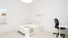 Room for rent, Madrid Centro, Madrid, &lt;span class=&quot;blurred street&quot; onclick=&quot;ProcessAdRequest(9292380)&quot;&gt;&lt;span class=&quot;hint&quot;&gt;See streetname&lt;/span&gt;[xxxxxxxxxxxxx]&lt;/span&gt;
