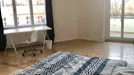 Room for rent, Berlin Mitte, Berlin, <span class="blurred street" onclick="ProcessAdRequest(13487399)"><span class="hint">See streetname</span>[xxxxxxxxxxxxx]</span>
