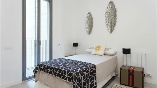 Apartments in Barcelona Eixample - photo 7