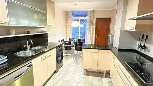 Rooms in Vitoria-Gasteiz - photo 4