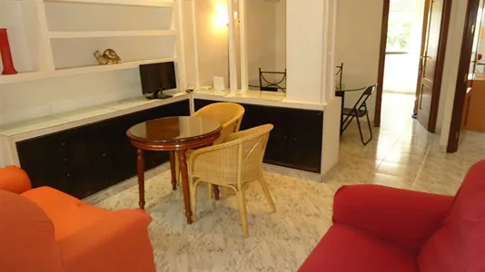 Rooms in Córdoba - photo 5