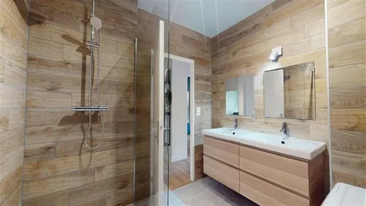 Rooms in Saint-Étienne - photo 8