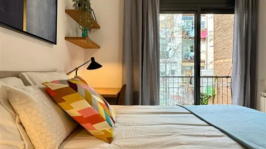 Rooms in Barcelona Sants-Montjuïc - photo 6