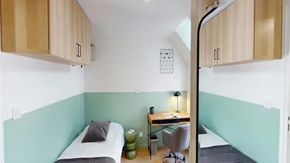 Room for rent in Paris 9ème arrondissement, Paris Room for rent in Paris 9ème arrondissement, Paris