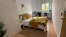 Room for rent, Madrid Tetuán, Madrid, &lt;span class=&quot;blurred street&quot; onclick=&quot;ProcessAdRequest(12775971)&quot;&gt;&lt;span class=&quot;hint&quot;&gt;See streetname&lt;/span&gt;[xxxxxxxxxxxxx]&lt;/span&gt;