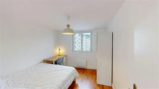 Rooms in Grenoble - photo 2