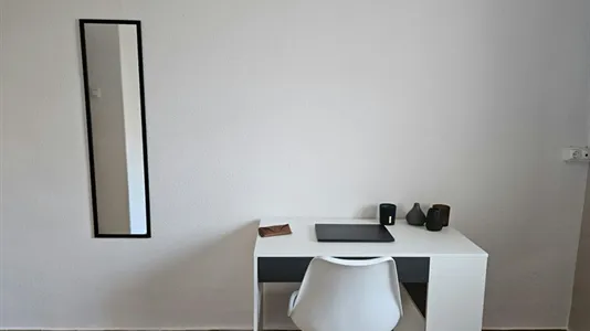 Rooms in Valencia La Zaidía - photo 8