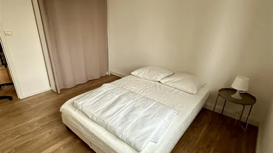 Apartments in Lyon - photo 6