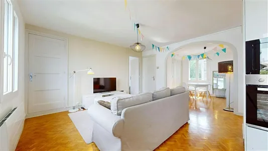 Rooms in Grenoble - photo 9