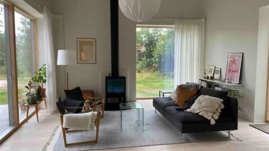 Houses in Vaxholm - photo 1