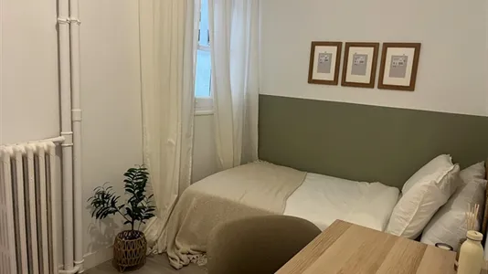 Rooms in Madrid Retiro - photo 4