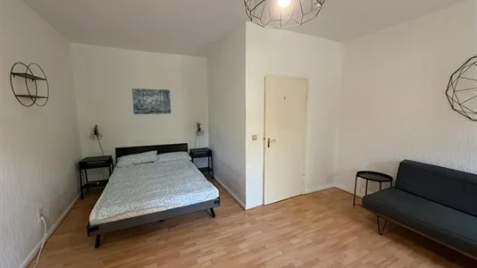 Apartments in Berlin Charlottenburg-Wilmersdorf - photo 8