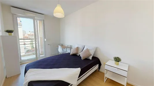 Rooms in Lyon - photo 1