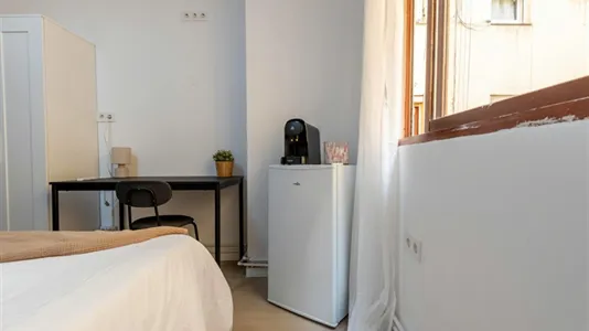 Rooms in Madrid ChamberĂ - photo 4