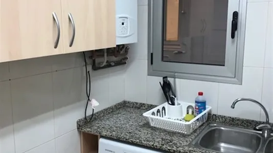 Rooms in Barcelona Eixample - photo 4