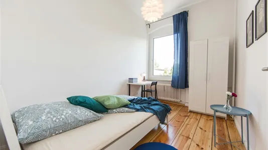 Rooms in Berlin Neukölln - photo 1
