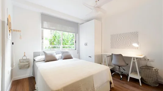 Rooms in Valencia Algirós - photo 4