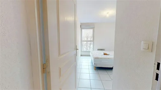 Apartments in Lyon - photo 8