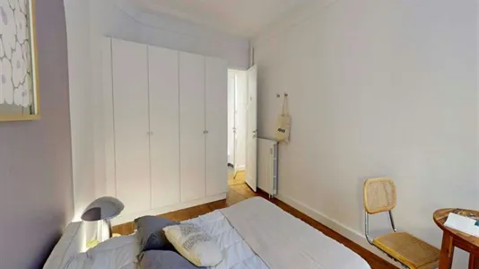Rooms in Paris 8ème arrondissement - photo 3
