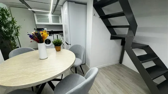 Rooms in Madrid Centro - photo 7