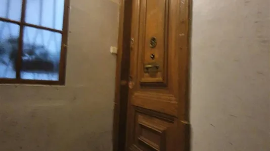 Apartments in Barcelona Ciutat Vella - photo 6