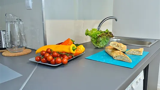 Apartments in Łódź - photo 8