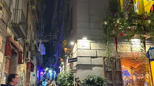 Rooms in Napoli Municipalità 2 - photo 9