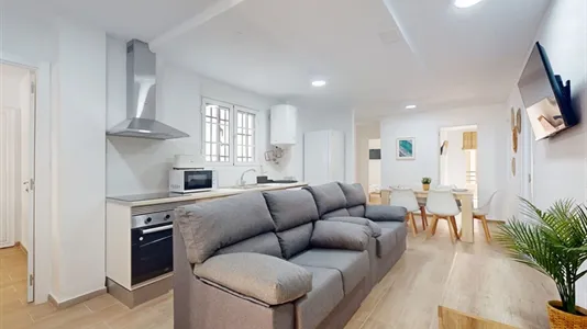 Rooms in Valencia Ciutat Vella - photo 4