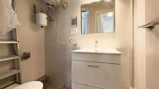 Apartments in Barcelona Ciutat Vella - photo 7